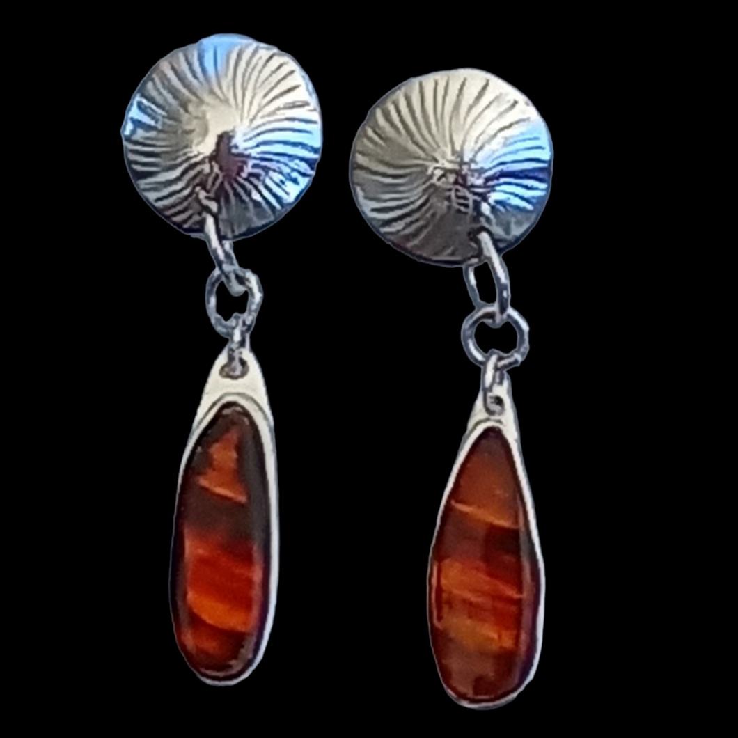 Earrings with fire opals